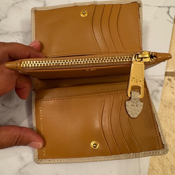 Ralph Lauren Cream and Gold Wallet - Picture 9 of 11
